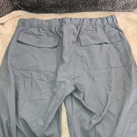 Under Armour Black Elastic Waistband Drawstring Pants, Large - Picture 3 of 6